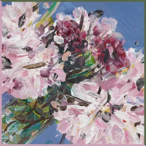 "Grand châle 120cm en laine, soie et cachemire, modèle Recomposé n°6 de Clément Montolio. Le motif floral bordeaux et rose sur fond bleu azur est sublimé par une bordure de couleurs différentes frangée à la main."